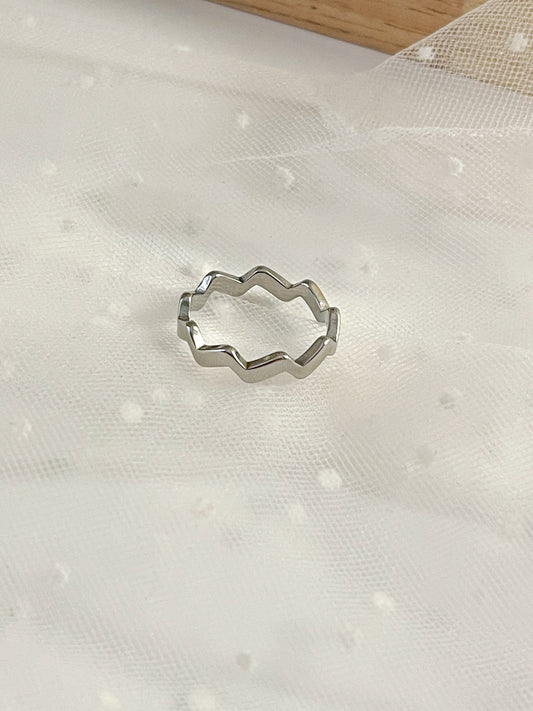 Naily silver ring