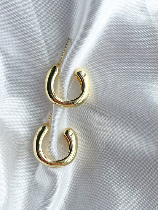 Mary gold hoops